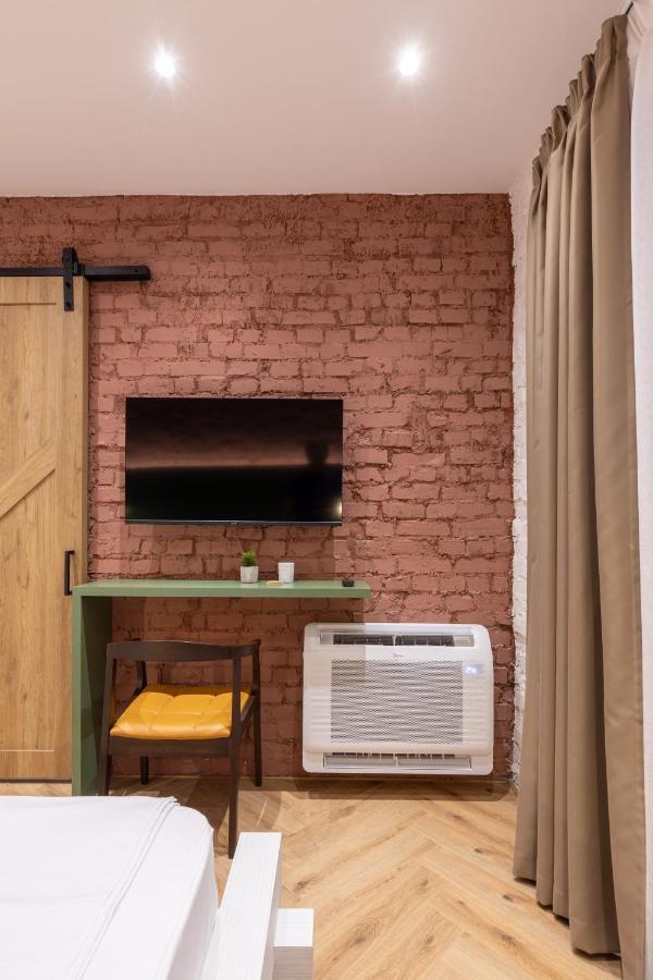 Vater Apartments Тирана Екстер'єр фото
