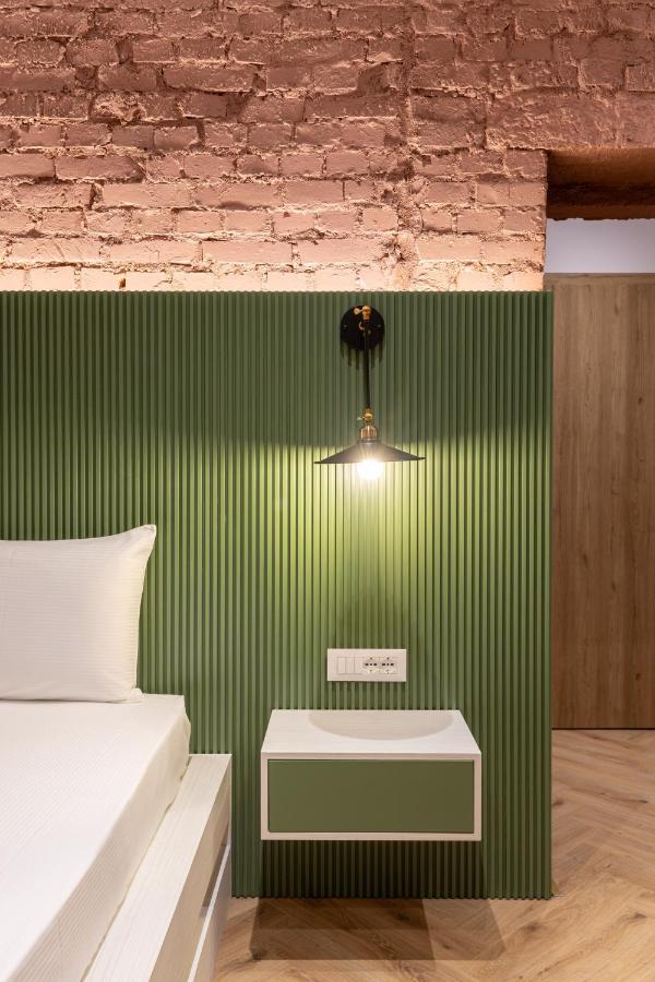 Vater Apartments Тирана Екстер'єр фото