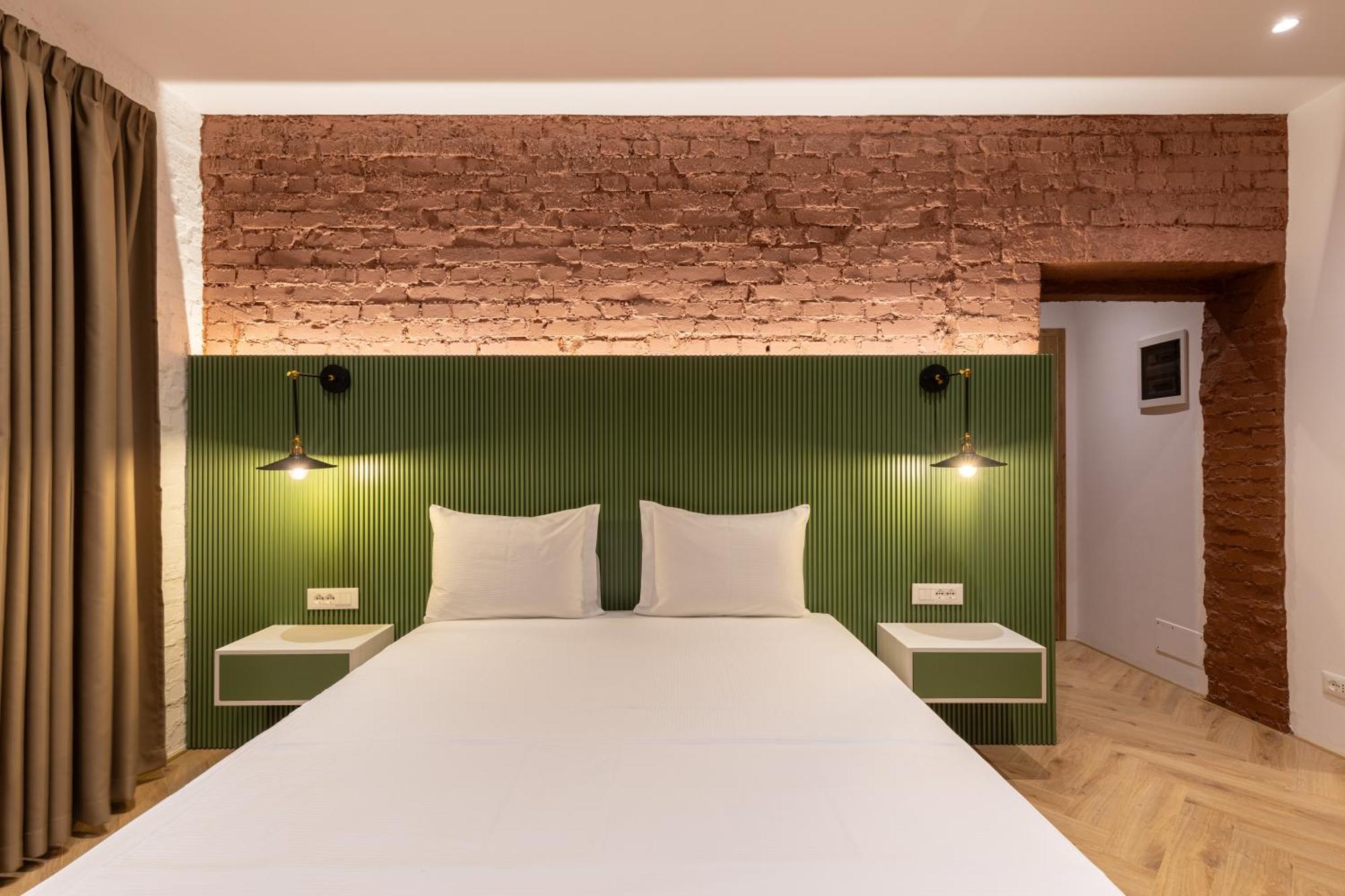 Vater Apartments Тирана Екстер'єр фото