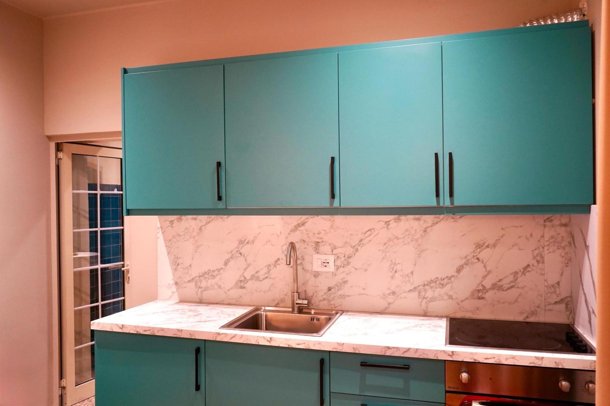 Vater Apartments Тирана Екстер'єр фото