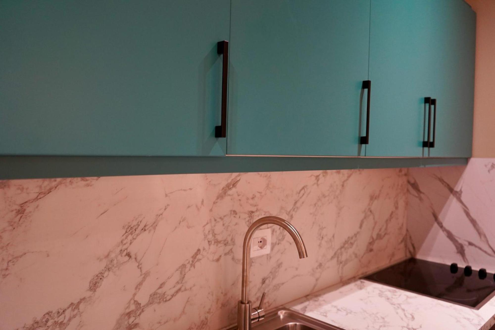 Vater Apartments Тирана Екстер'єр фото