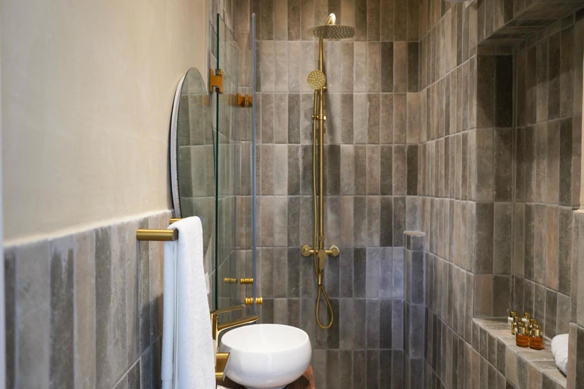 Vater Apartments Тирана Екстер'єр фото
